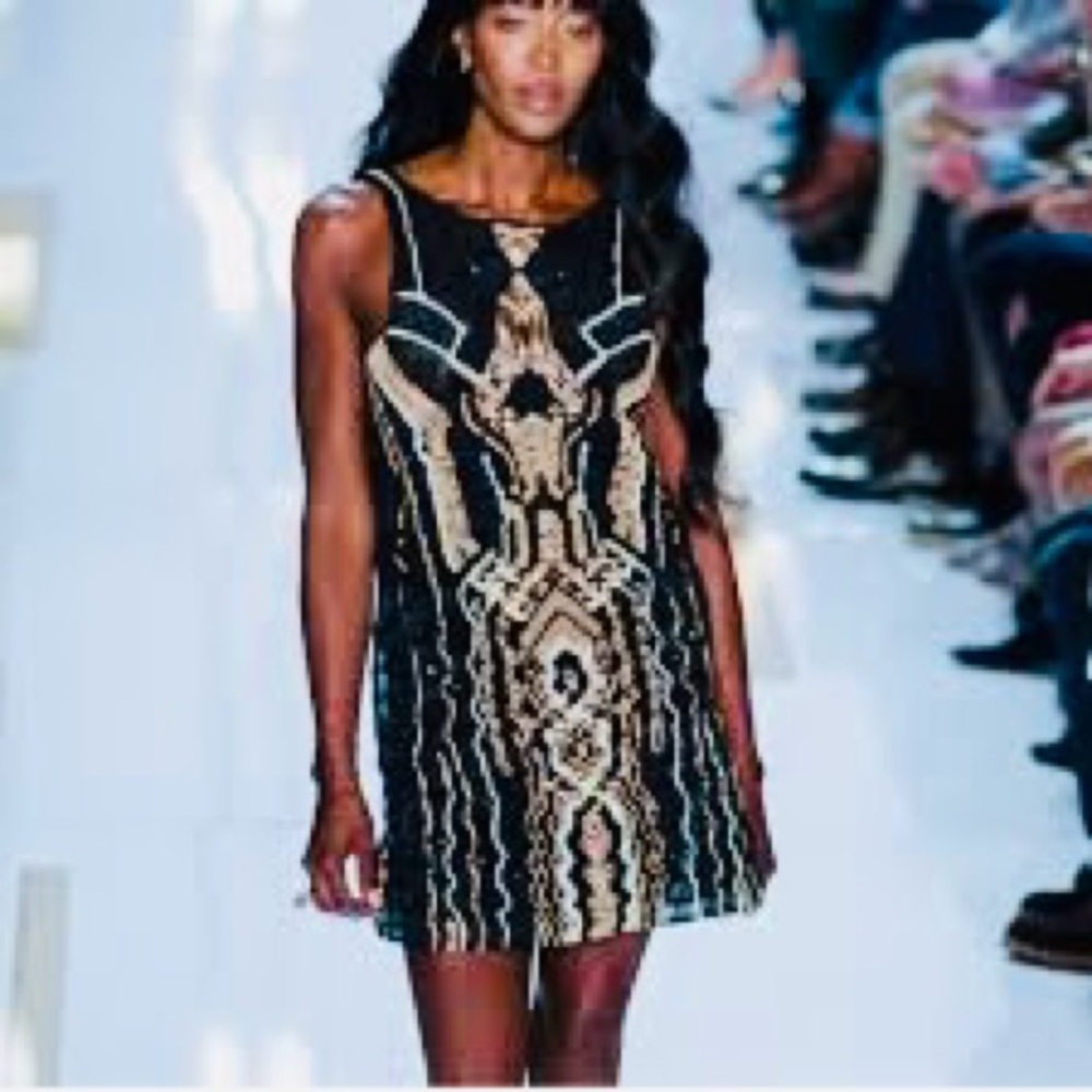 NWT Diane Von Furstenberg Neapoli Runway Dress